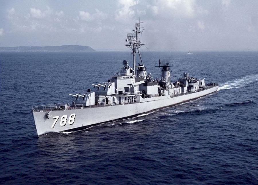Destroyer Photo Index DD-788 USS HOLLISTER