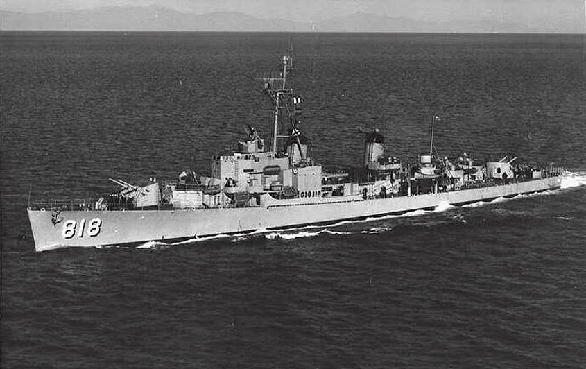 DD-818 USS New Patch Destroyer 