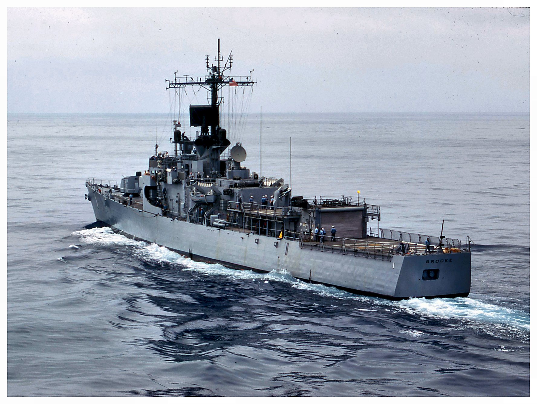 Destroyer Escort Photo Index DEG-1 / FFG-1 USS BROOKE