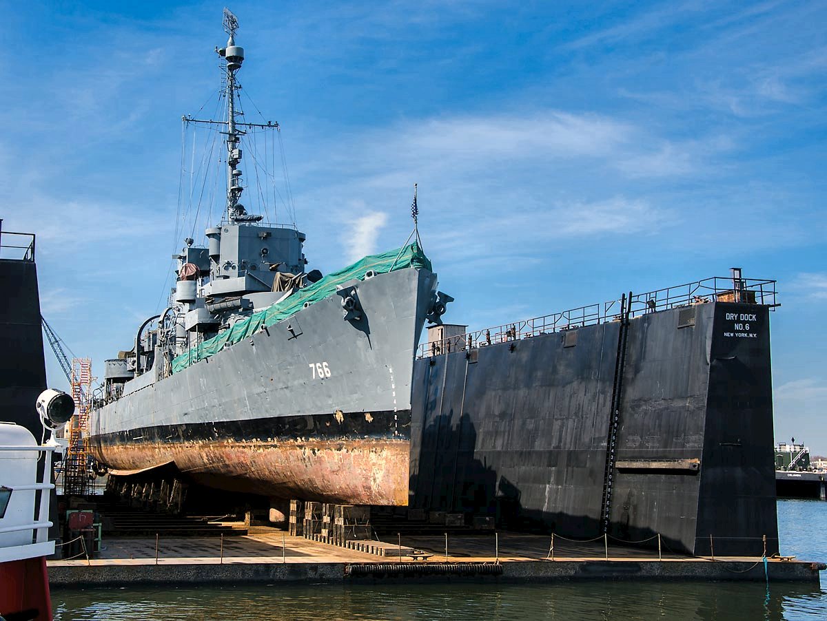 escort albany museum ny historical destroyer