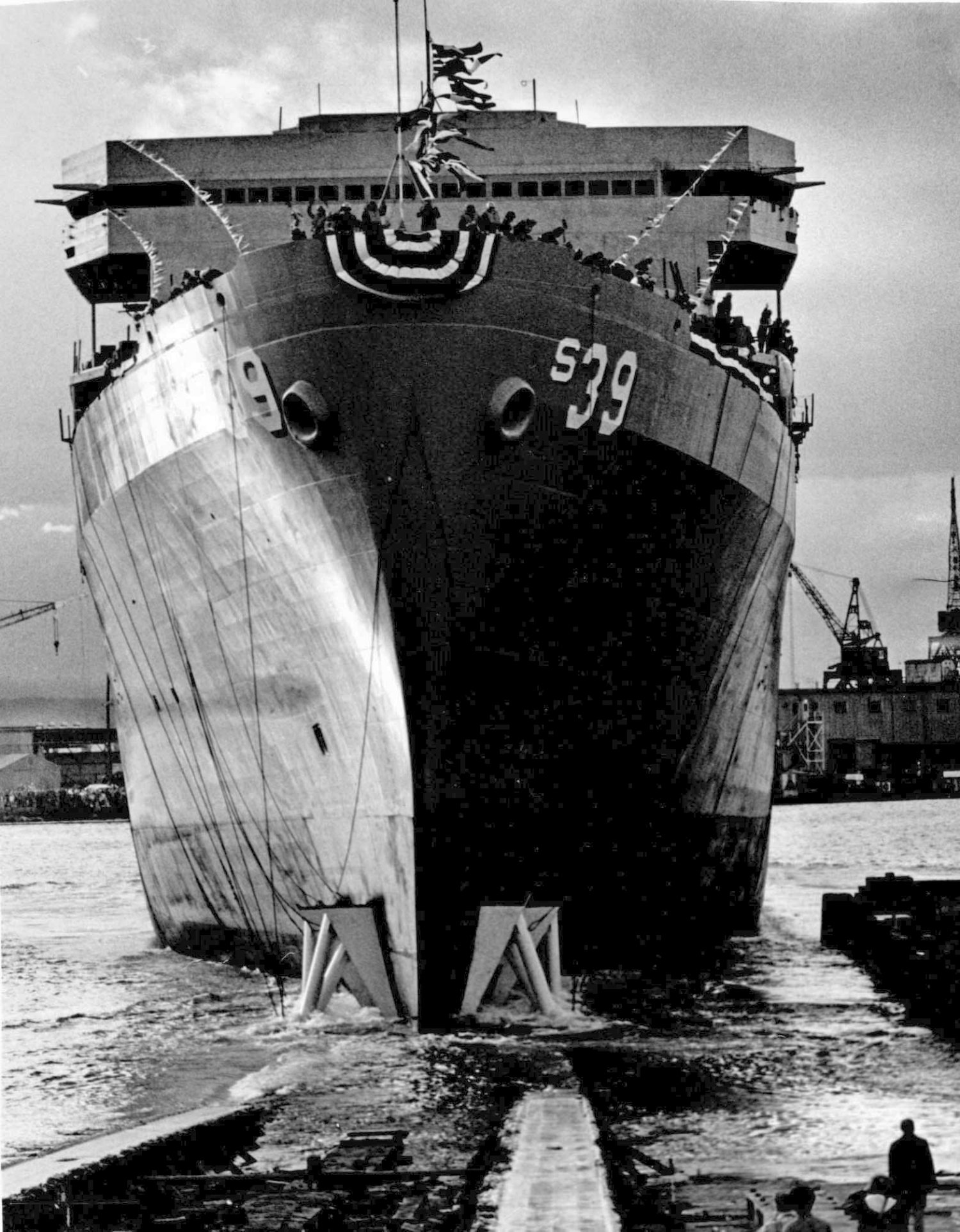 File:US Navy 111028-N-JH293-046 Capt. Thomas P. Stanley, commanding officer  of the submarine tender USS Emory S. Land (AS 39), speaks during a change  of.jpg - Wikimedia Commons