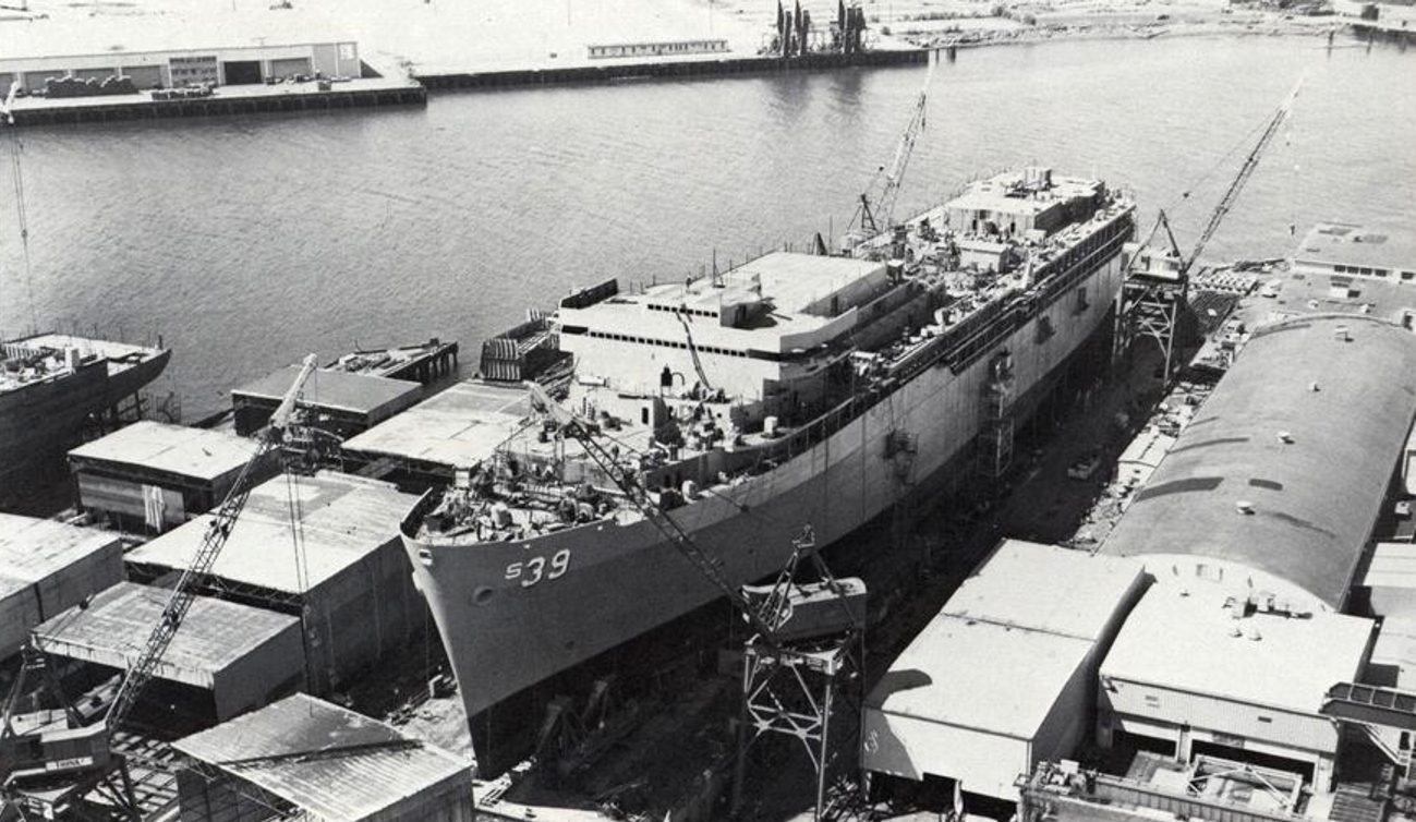 File:US Navy 111028-N-JH293-046 Capt. Thomas P. Stanley, commanding officer  of the submarine tender USS Emory S. Land (AS 39), speaks during a change  of.jpg - Wikimedia Commons